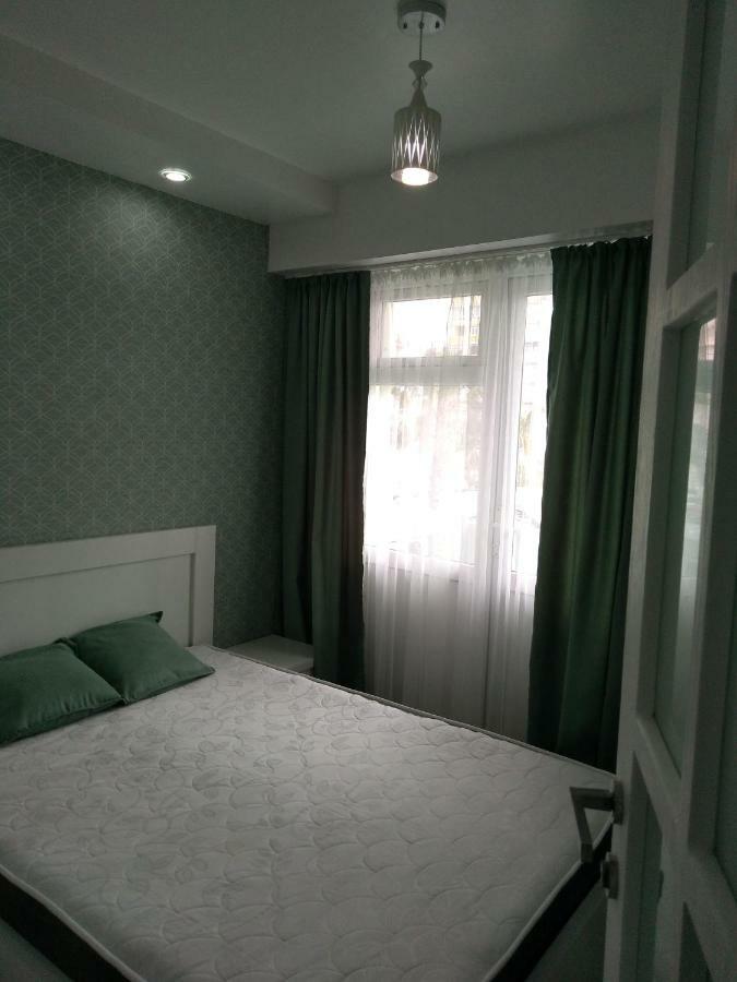 Apartment Eteri Batoumi Extérieur photo